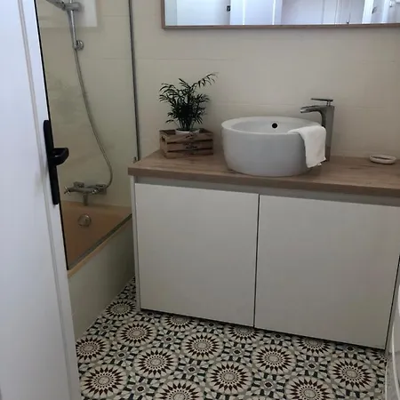 La Case A Nini Paisible Maison Avec Piscine 펜션 Peyrilles